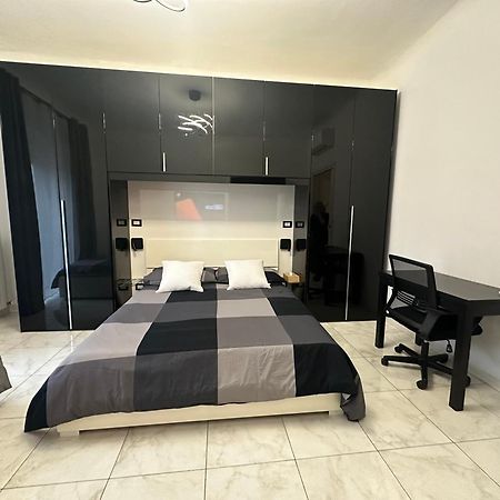 Isola Apartment Milano Exterior foto